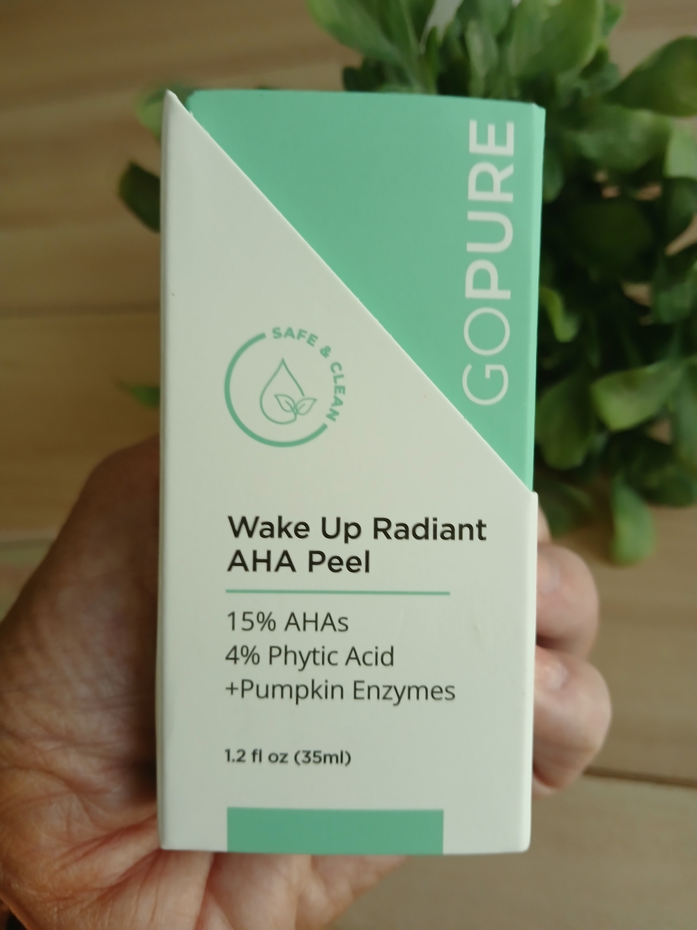 NWT  GoPure Wake Up Radiant AHA Peel (Price Is Firm)